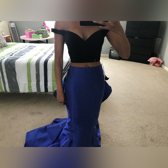 Sherri Hill Two-Piece Prom Dress - Picture 5 of 5